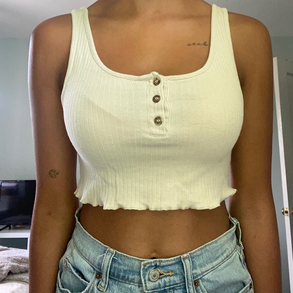 Cotton On beige crop top
